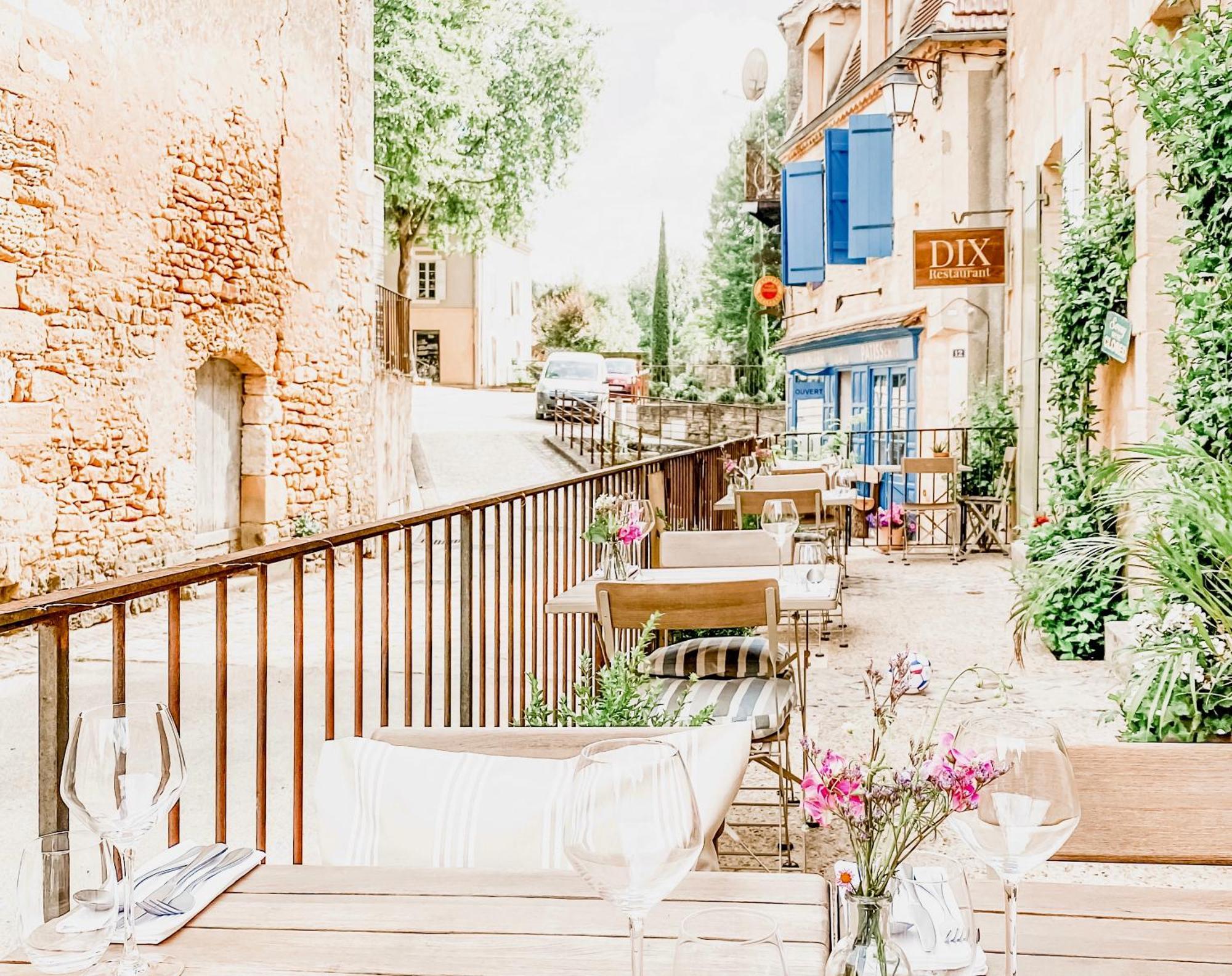 Dix Restaurant & Chambres D'Hotes, Sainte-Alvere, Dordogne Saint-Alvère Exterior foto